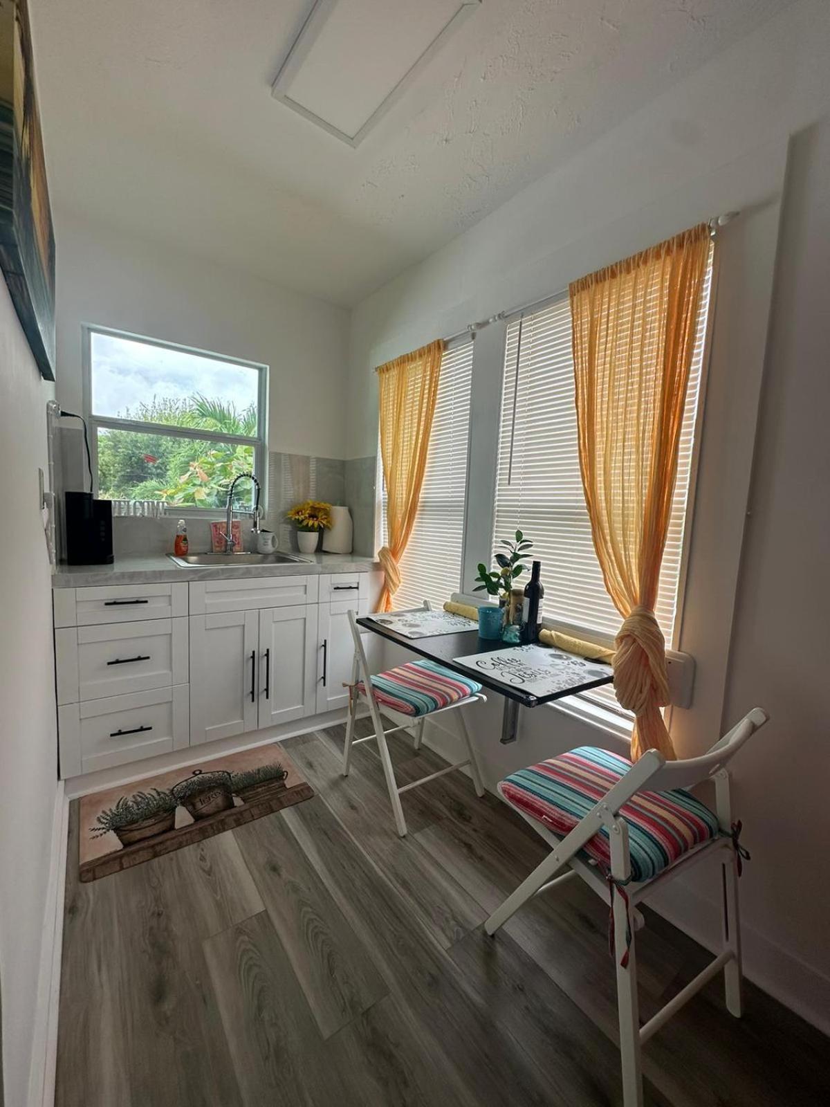 Olive Studio Apart Unit 2 By Pmi West Palm Beach Exterior foto